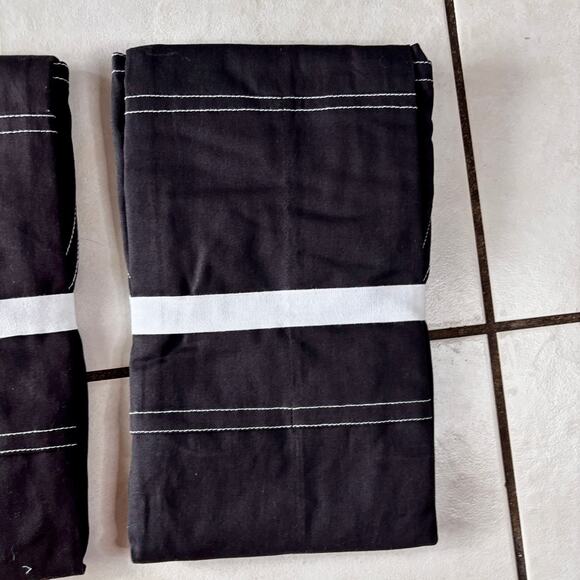 Crate & Barrel Mr. & Mrs. Black Aprons His & Hers Wedding Gift NWT - Picture 2 of 6